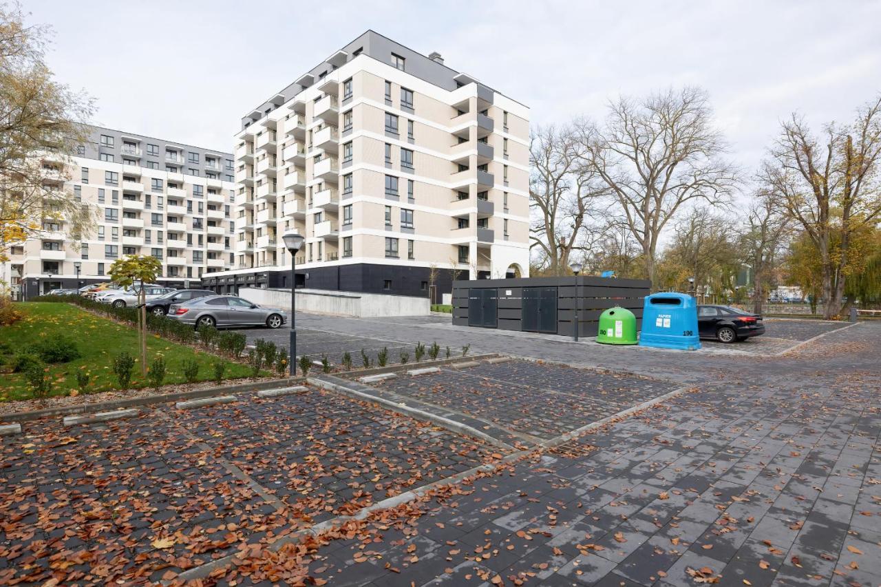 Apartamenty Platany Z Parkingiem By Noclegi Renters Kołobrzeg Exterior foto